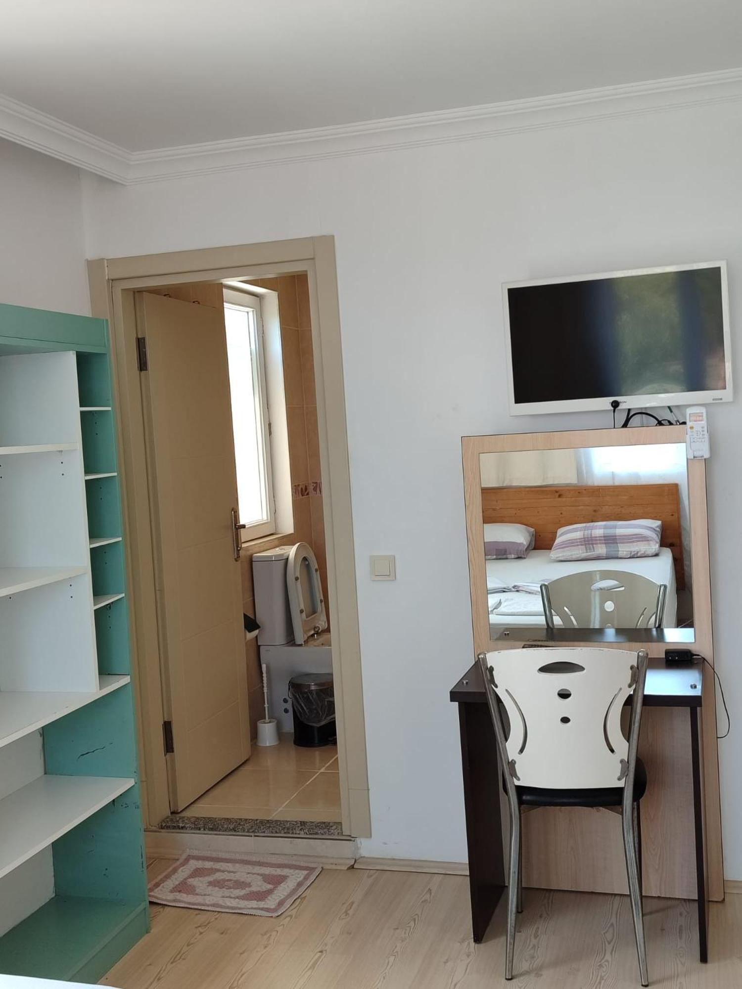 Ferienwohnung Flora Pansiyon Cirali Kemer Exterior foto